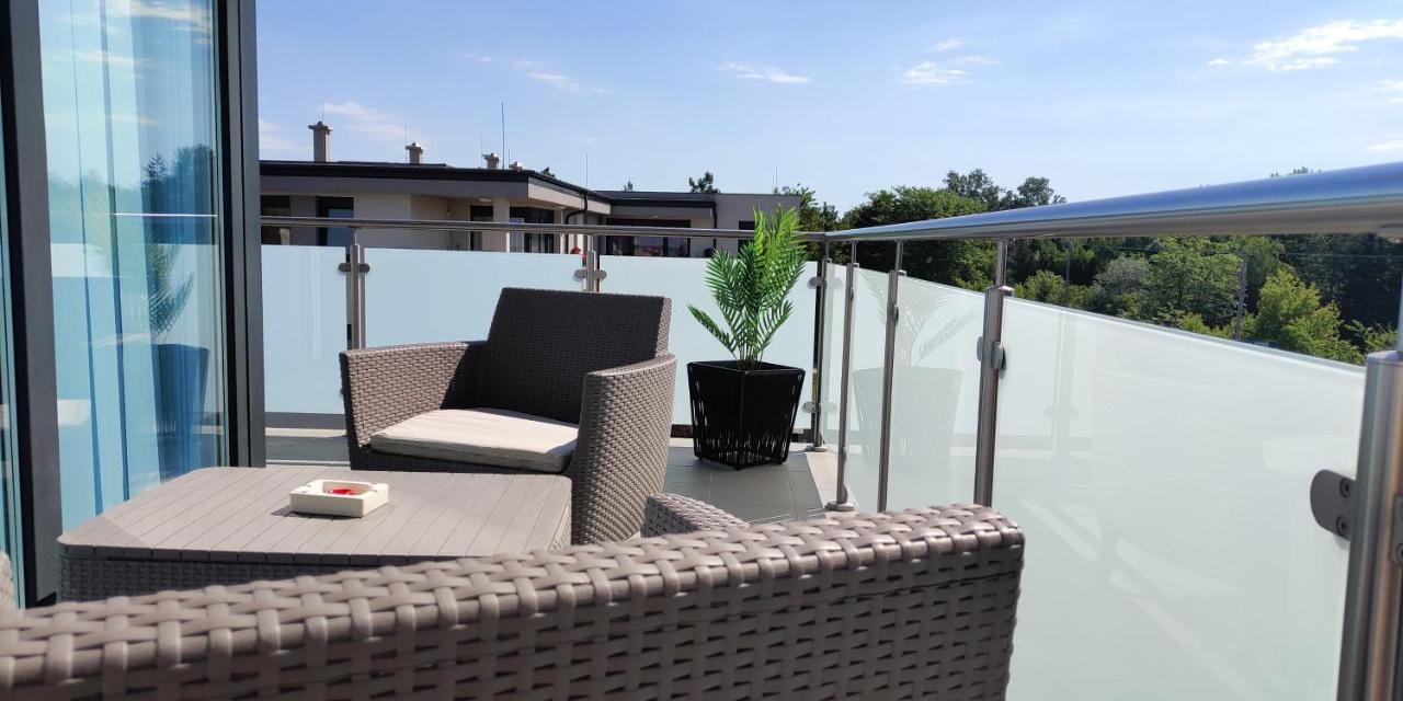 Pe-Ki Lux Apartman Szekesfehervar Exterior photo